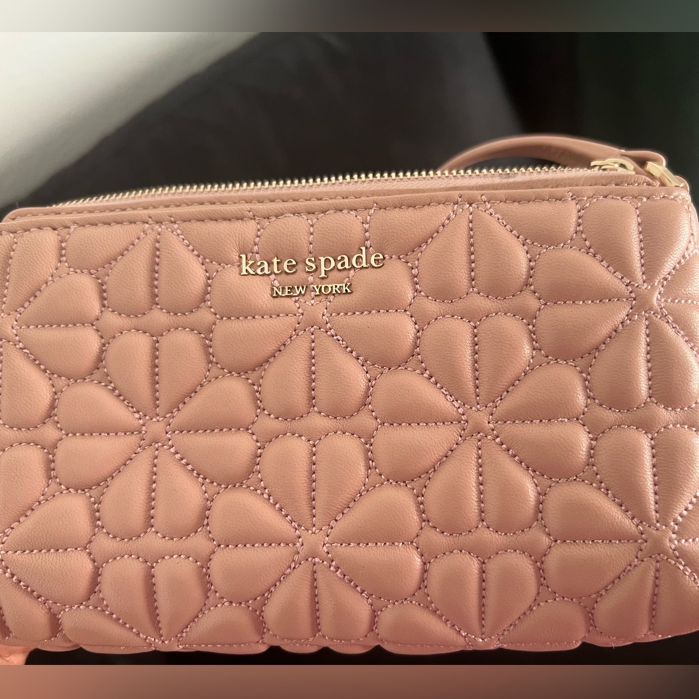 Kate spade crossbody. Never used